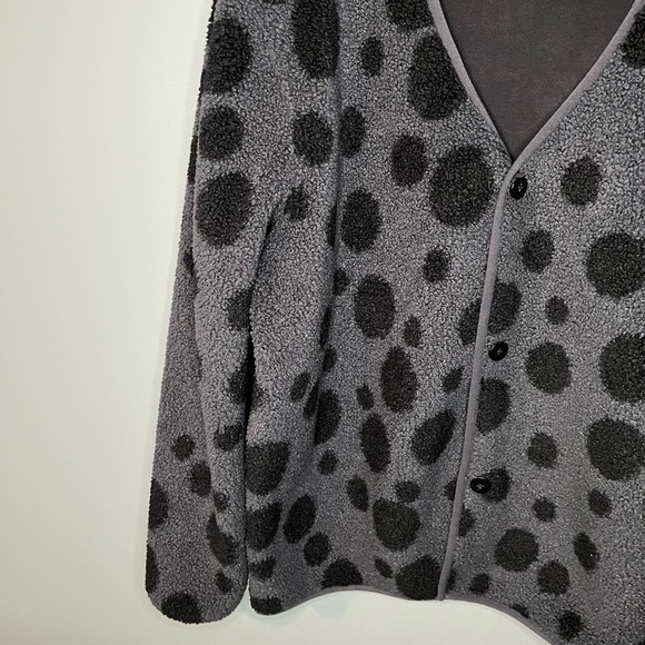 Puma Hoops X CHEETOS Sherpa Sweater - Picture 7 of 16